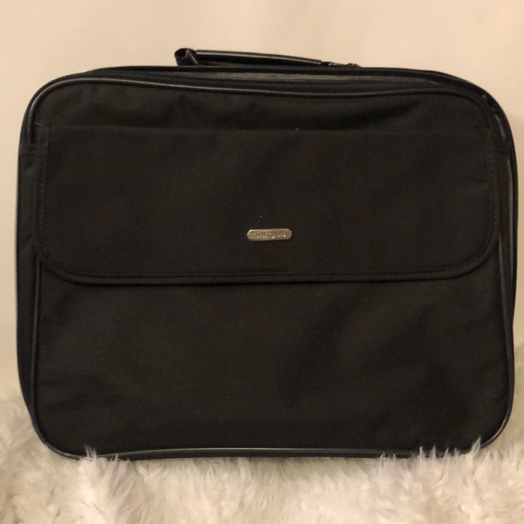 targus laptop briefcase